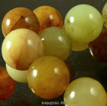Natürliche Jade-Kugeln 14mm Schnur 29pcs