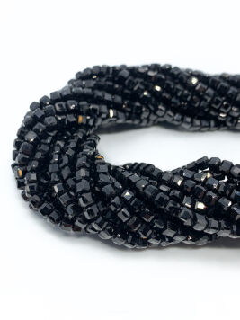 Spinel Kostka Fasetowana 3 mm