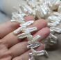Perła Naturalna Biała Patyczki 20x6x4 mm   - 3