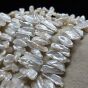 Perła Naturalna Biała Keshi 27x8x4 mm 