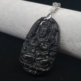 Bogini Guanyin -  Czarny Obsydian